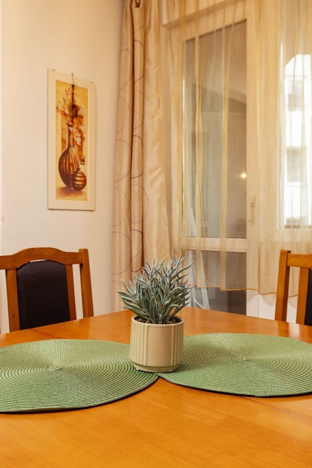 Glorious | 2-Bedroom apartment near Youth Hill |