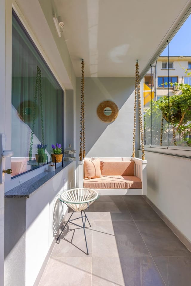 Happy People Plovdiv 1-BD Apartment - White