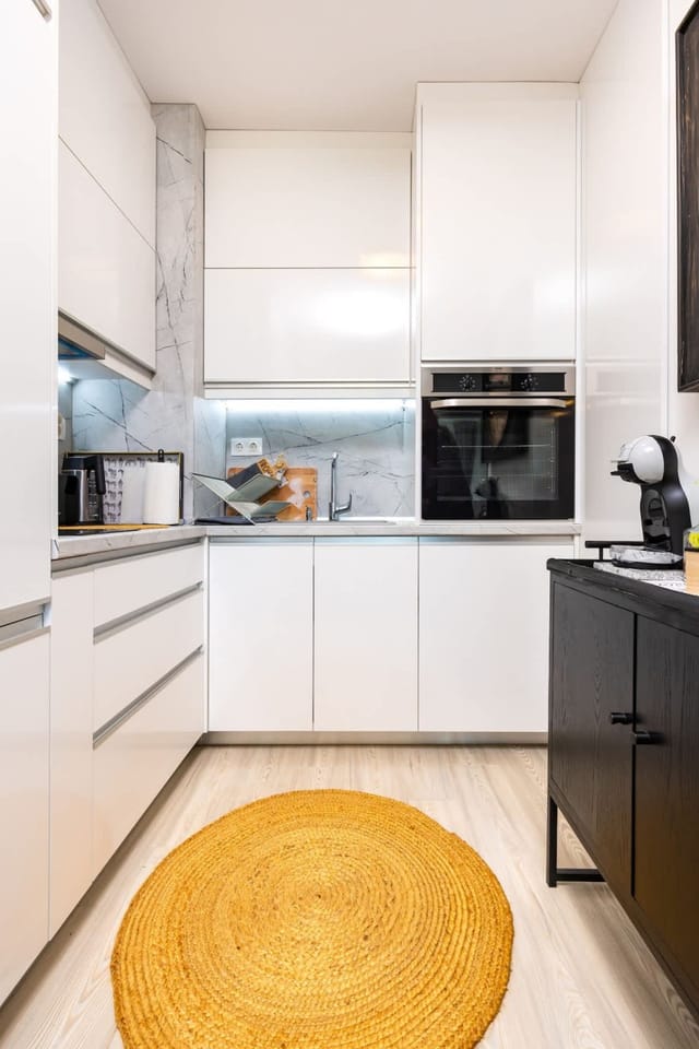 Exclusive One-Bedroom Retreat + Private Parking - Photo 3