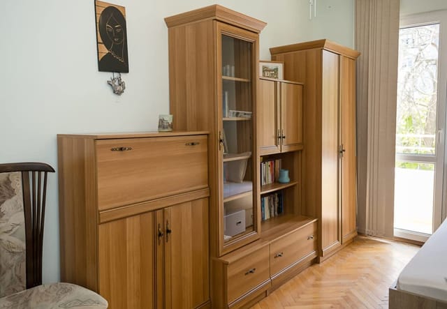 Sunny 2-Bedroom Flat near Sea Garden|Chayka, Varna