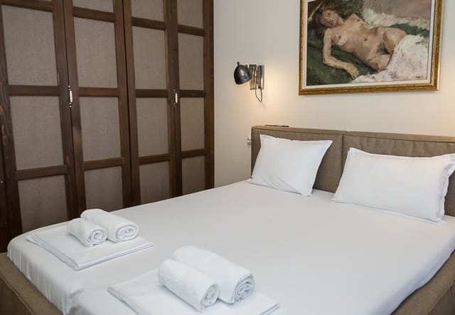 Modern Comfort & Vintage Charm with Panoramic View