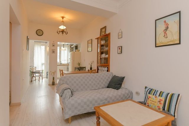 The Simple Place ~ Close to Slaveykov Square - Photo 3