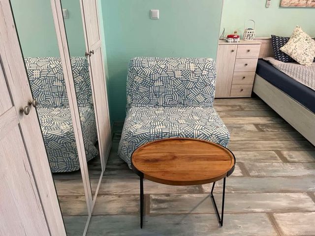 Bright 1BD Apartment with Nice Terrace