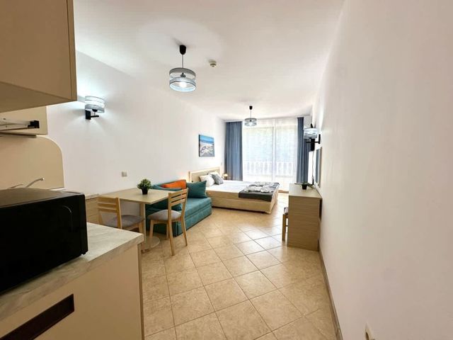 Cozy studio for family in Royal Sun