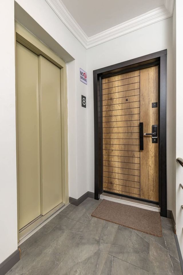 Central Apartments with Garden view - Apt No. 8