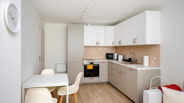 Cozy 1BD Apartment next to NDK