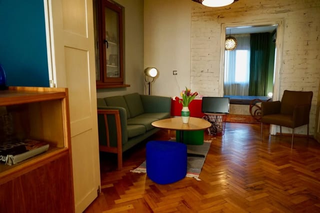 ART-ament, a unique central flat