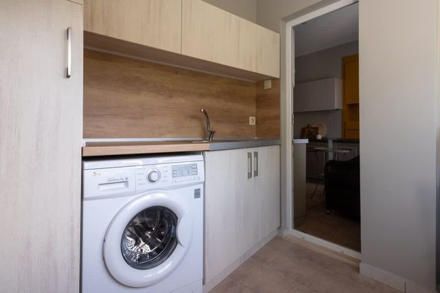 Retro-Chic 1BR Apartment next to Vasil Levski Blvd