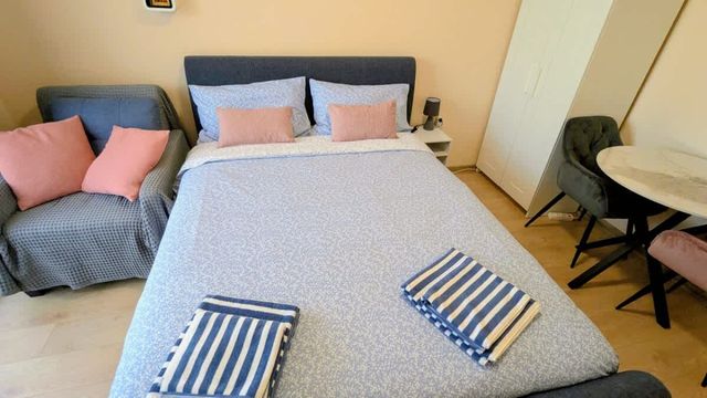 Beachfront Elegant Studio – 100 m from Smokinya Beach