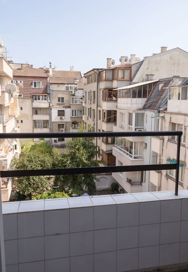 2-Bedroom Apartment in Prime Varna Location