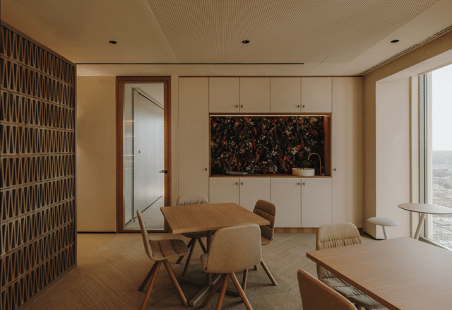 Torre Picasso Offices