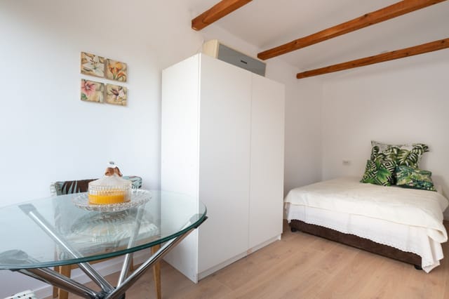 Modern and Cinematic Villa in the area of Sofia