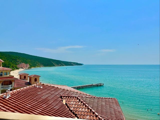 Atrium  Apartment with Sea View