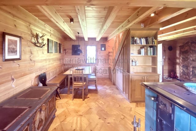 Location 255 - Photo 2