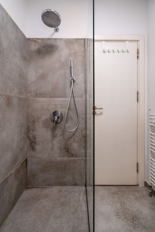 1 Bedroom Natural Condo