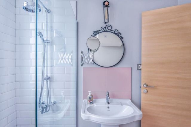 Dondukov Boulevard Two Bedroom Designer Suite