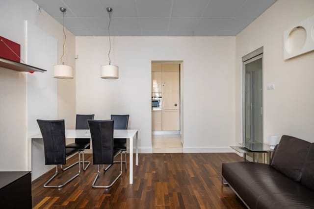 1BD Apartment - Perfect Central Location