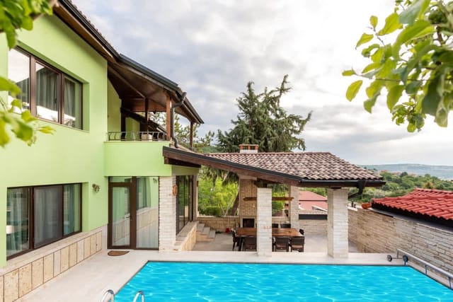 Villa Apple & Villa Cook - 8BD with heated pool
