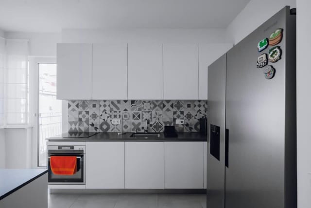 Luminous Central Retreat Spacious 2BD Apartment