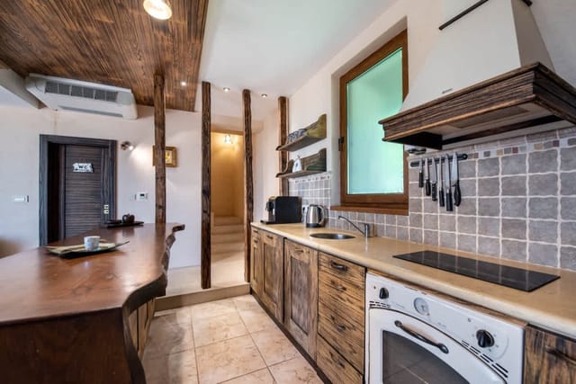 Villa Cook - Sea View / Heated Pool 10ppl@Balchik