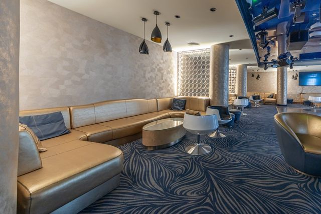 Fancy Night Club in the Maritim Paradise Blue Hotel