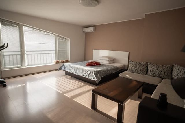 Marvelous Apt / Roof Top Terrace / 2BDR / 2BTH