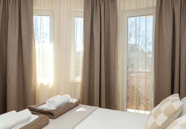 Modern Flat with Parking - St Constantine & Helena