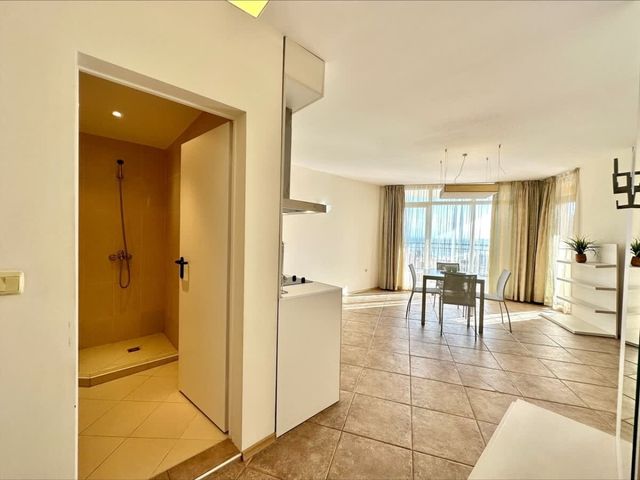 Aheloy Palace - Luxury apartment for 5 person