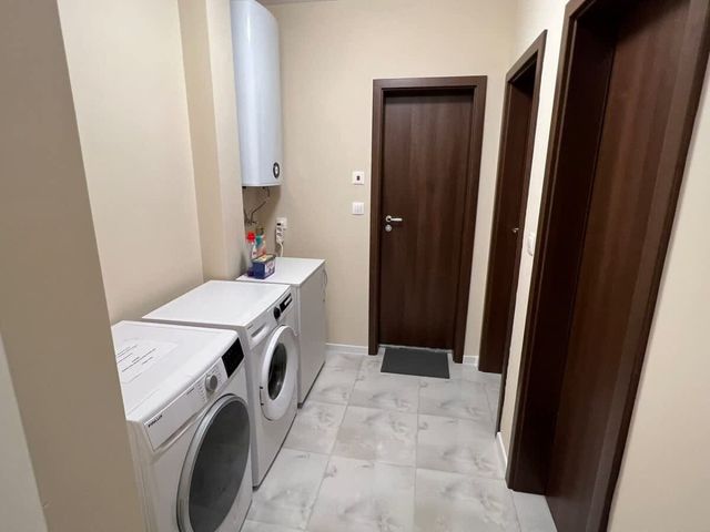 Апартамент Комфорт 2 близо до летището