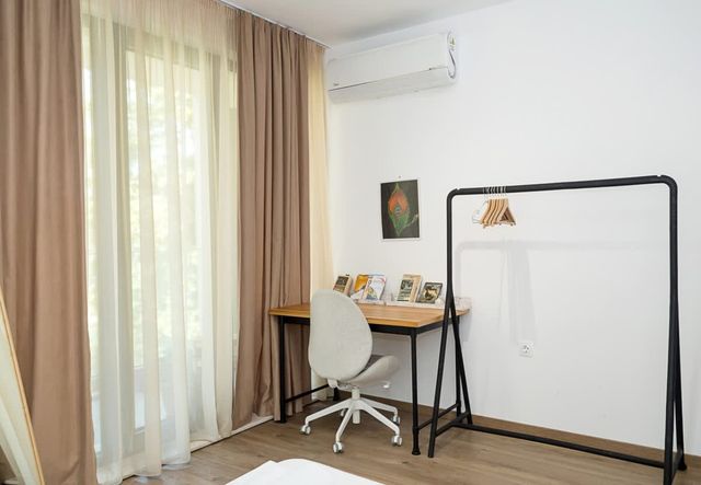 Modern 2-Bedroom Flat with Balcony in Azur Premium