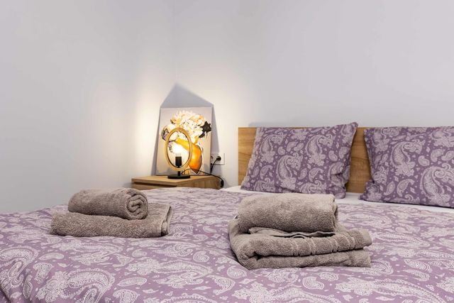 Cozy Floor from a House Near the City Center