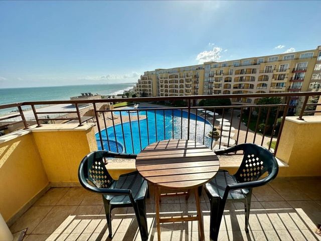 Aheloy Palace - Luxury apartment for 5 person