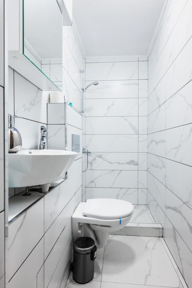 Chic Central 1BD Apartment with Private Patio