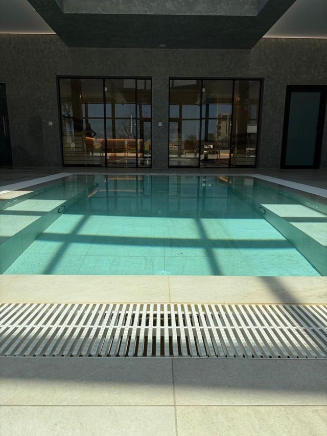 Stylish 1BR with Balcony & Parking | Skyline Varna
