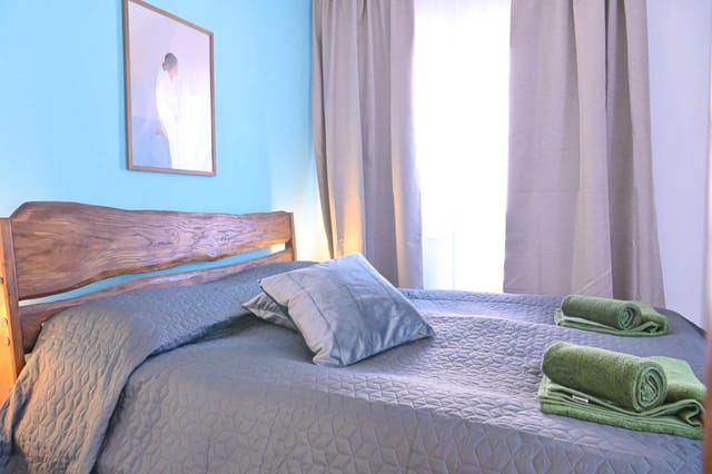 Comfortable 2-Bedroom Apartment Near the Ski Lift