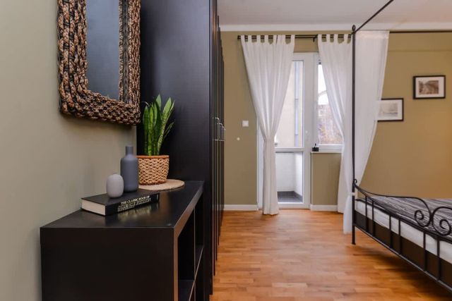 cО́coEllie - Aesthetic 2BD Apt Near NDK