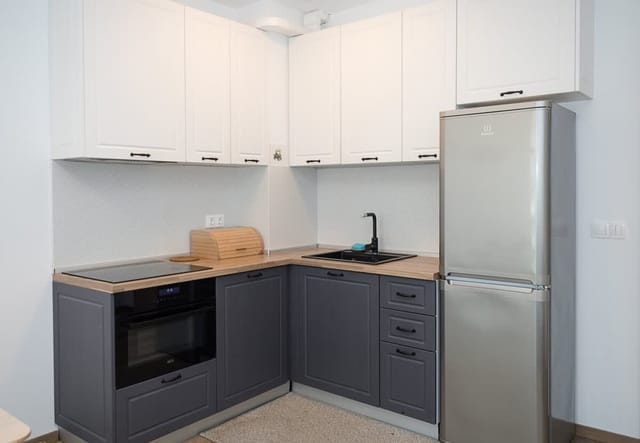 Modern 2-Bedroom Flat with Balcony in Azur Premium - Photo 4