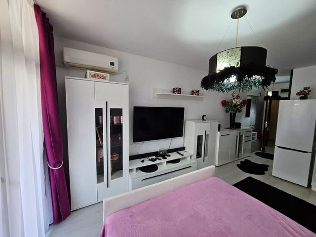 Romantic Sensual Retreat Studio by Flat Manager