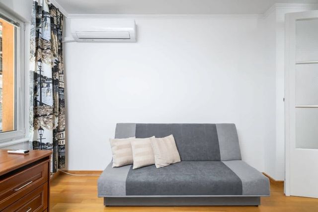 1BD flat with Desk on Russian Monument Square