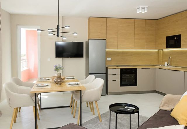 2BD Home with Parking, Working Space and Pool