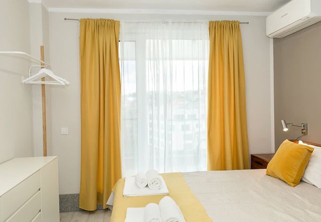 Chic 1BD Flat in St Constantine & Helena Complex