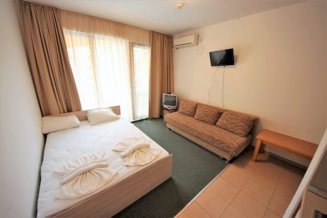 Cozy Aheloy  Marina Cape  Nice studio, Pool view - Photo 3