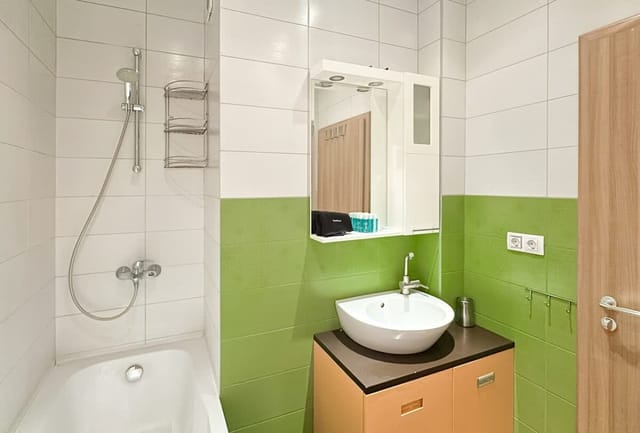 Modern 2BD Flat in Central Sofia + Workspace