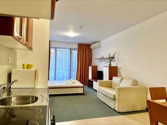 Warm and welcoming apartment in Marina Cape