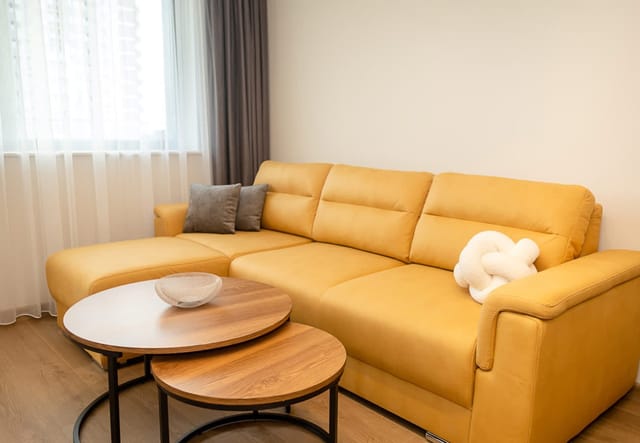 Cozy 1-Bedroom with Sea View &amp; Parking - Photo 2