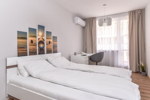 Stylish Residential Flat  with Parking &amp; Balcony - Photo 2