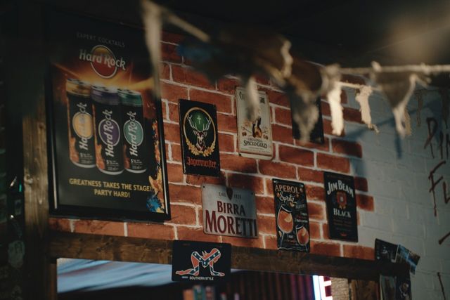 Southern country-rock bar