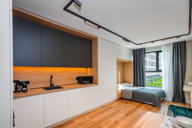 Aviva Living - 4 x Studios