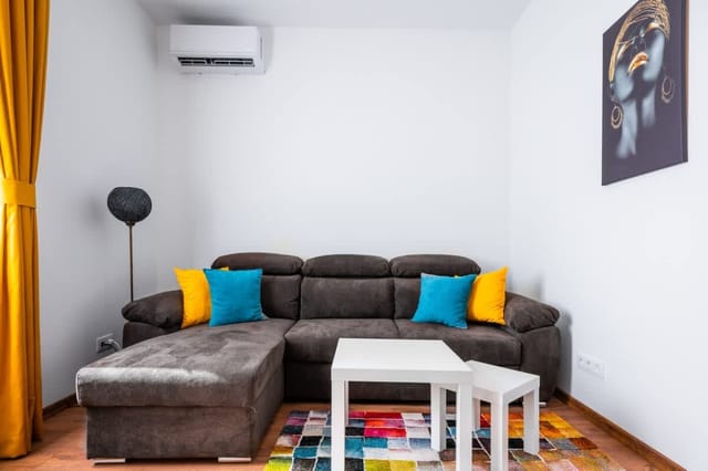 Modern Serenity  Central 1 BD Flat in Sofia - Photo 2