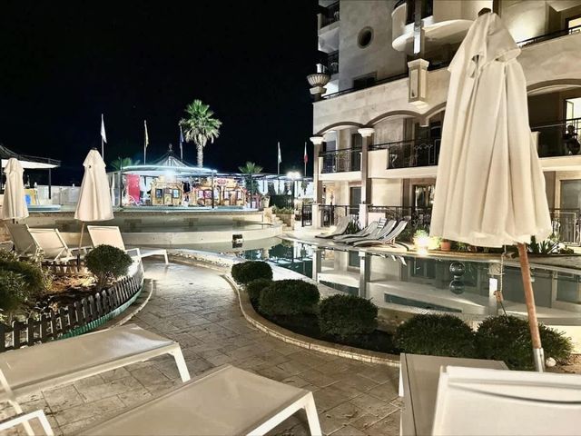 Cozy Golden Rainbow  Apartment Sea View